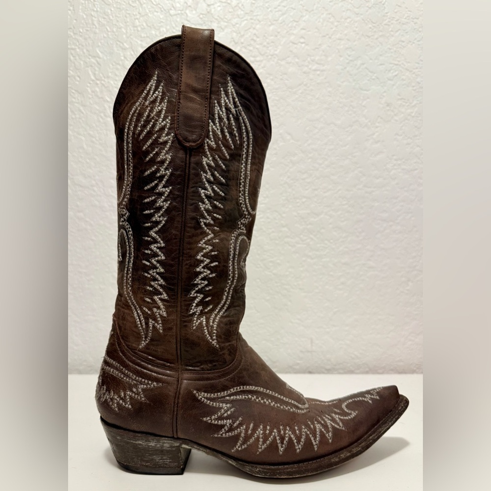 Old Gringo Cowboy Boots with White Stitching of a phoenix - Picture 12 of 15